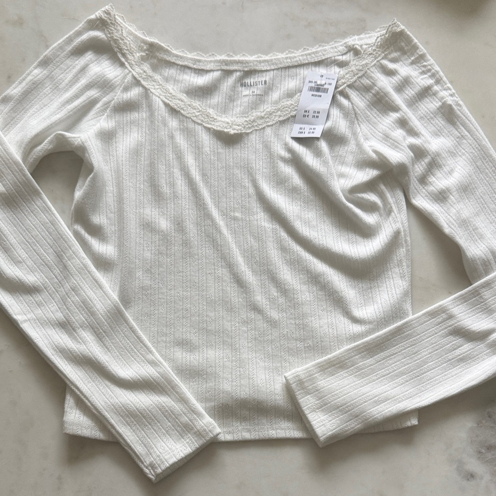 Hollister Cream Ribbed Lace Trim Blouse